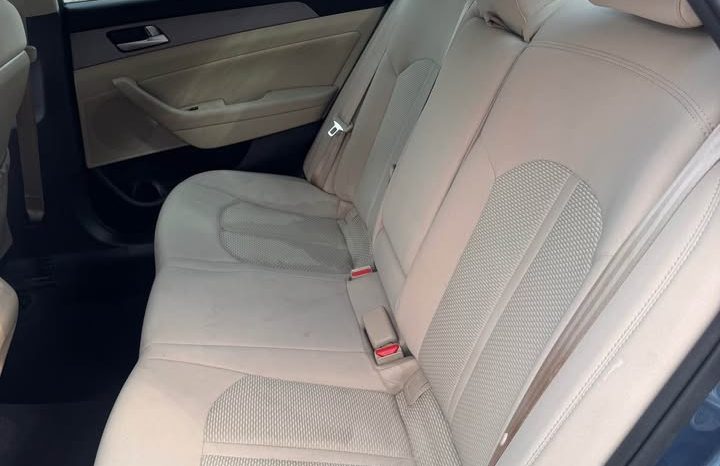 2015 Hyundai sonata SE Sedan 4D full