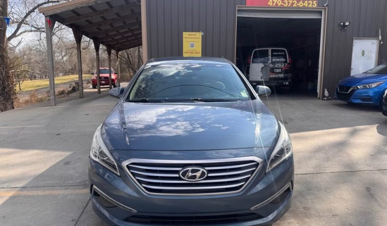 2015 Hyundai sonata SE Sedan 4D full