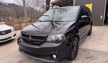 2016 Dodge caravan passenger RT full