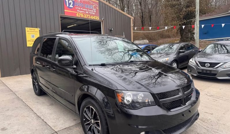 2016 Dodge caravan passenger RT full