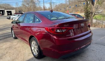 2015 Hyundai sonata SE Sedan 4D full