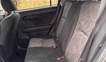 2015 Scion xb Hatchback 4D full