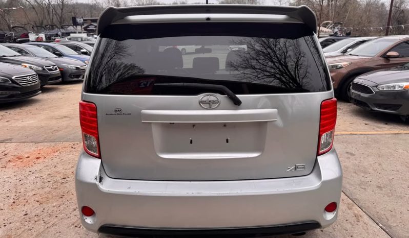 2015 Scion xb Hatchback 4D full