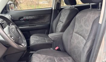 2015 Scion xb Hatchback 4D full