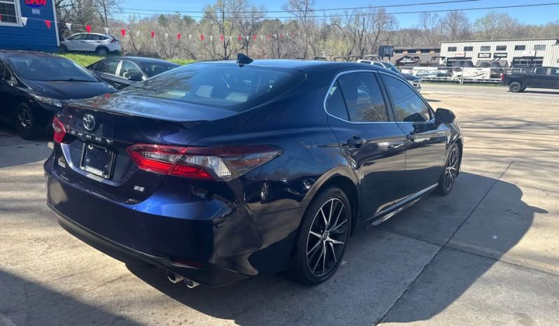 2021 Toyota camry SE Sedan 4D full