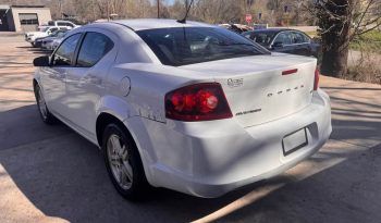 2012 Dodge avenger SXT Sedan 4D full