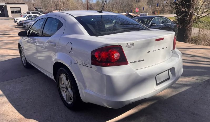2012 Dodge avenger SXT Sedan 4D full