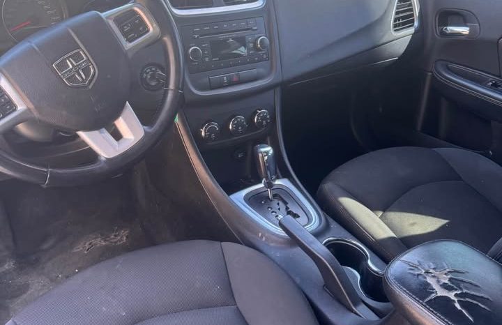 2012 Dodge avenger SXT Sedan 4D full