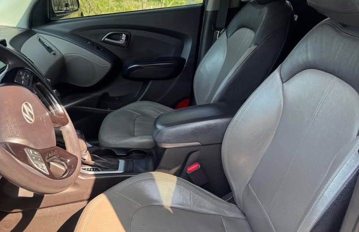 2015 Hyundai Tucson GLS Sport Utility 4D full