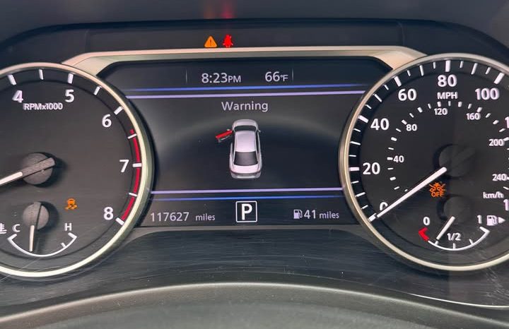 2021 Nissan sentra SV Sedan 4D full