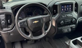 2021 Chevrolet Silverado 1500 crew cab Custom Pickup 4D 5 3/4 ft full