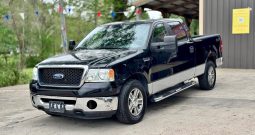 2007 Ford f150 supercrew cab XLT Pickup 4D 5 1/2 ft