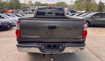 2005 Toyota tundra crewmax SR5 Pickup 4D 5 1/2 ft full