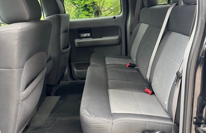 2007 Ford f150 supercrew cab XLT Pickup 4D 5 1/2 ft full