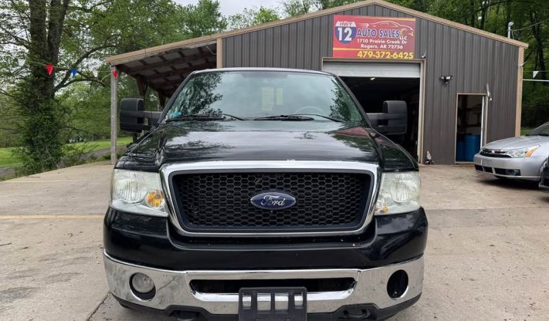 2007 Ford f150 supercrew cab XLT Pickup 4D 5 1/2 ft full