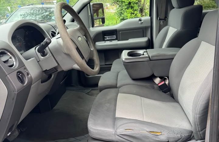 2007 Ford f150 supercrew cab XLT Pickup 4D 5 1/2 ft full