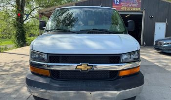 2023 Chevrolet express 3500 cargo Van full