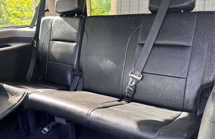 2010 Nissan armada Platinum Sport Utility 4D full