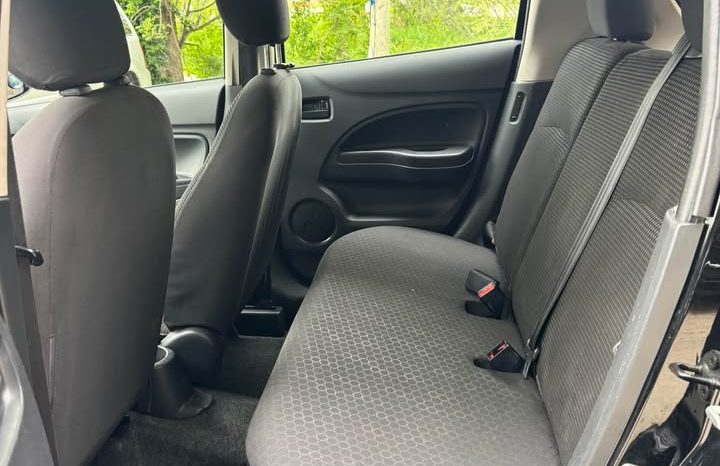 2015 Mitsubishi mirage ES Hatchback 4D full