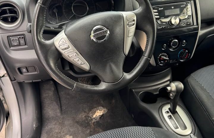 2015 Nissan versa note SV Hatchback 4D full