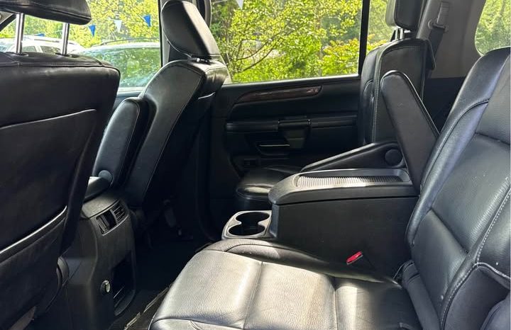 2010 Nissan armada Platinum Sport Utility 4D full