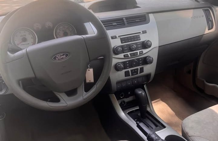 2011 Ford focus S Sedan 4D full