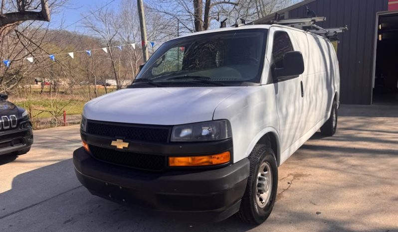 2020 Chevrolet express 2500 cargo Van full