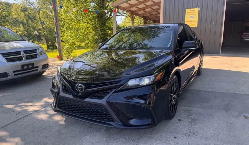 2022 Toyota camry SE Sedan 4D full