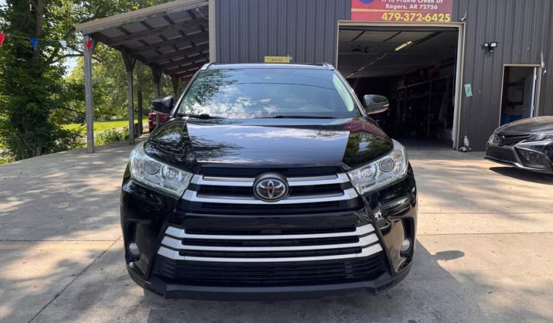 2018 Toyota highlander XLE Sport Utility 4D full