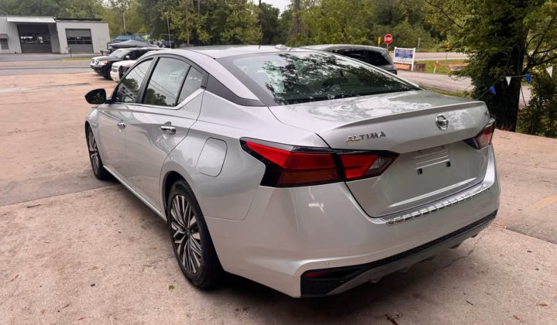 2024 Nissan altima 2.5 SV Sedan 4D full