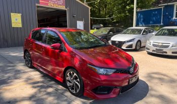 2017 Toyota Corolla iM full