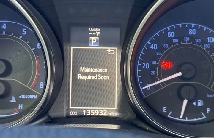 2017 Toyota Corolla iM full