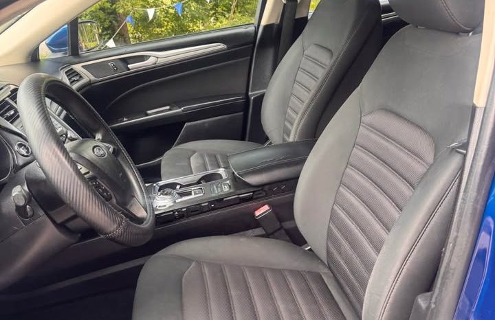2018 Ford fusion SE Sedan 4D full