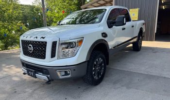 2017 Nissan titan xd crew cab PRO-4X Pickup 4D 6 1/2 ft full