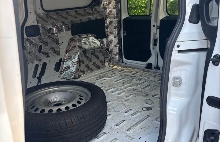 2016 Ram promaster city Tradesman Cargo Van 4D full