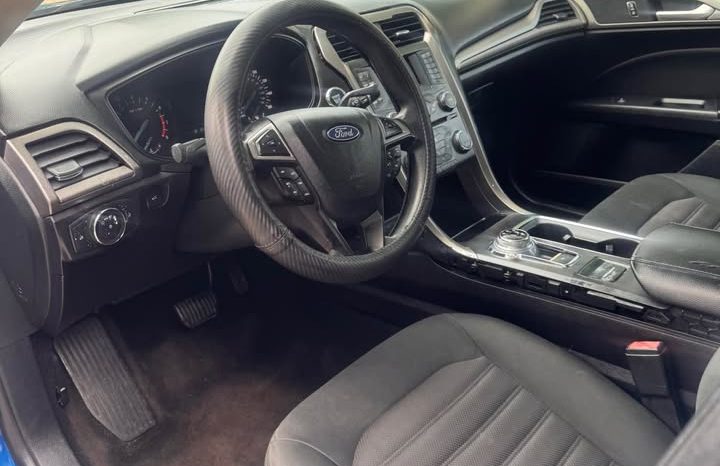 2018 Ford fusion SE Sedan 4D full