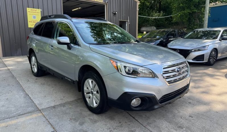 2017 Subaru outback 2.5i Premium Wagon 4D full