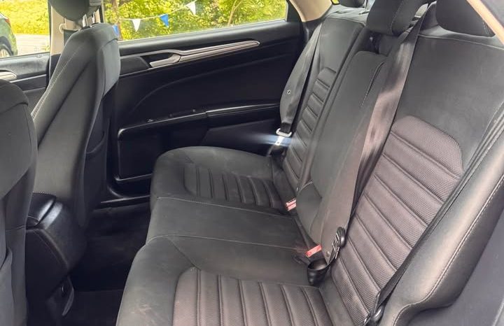 2018 Ford fusion SE Sedan 4D full