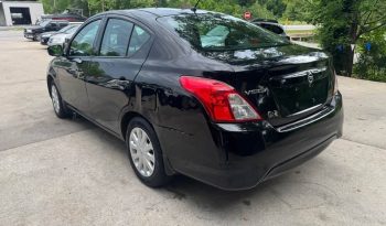 2019 Nissan versa S Sedan 4D full
