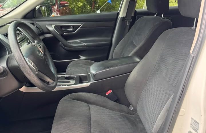 2015 Nissan altima 2.5 S Sedan 4D full