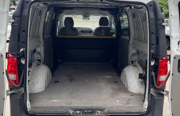 2018 Mercedes-Benz metris cargo Standard WB Van 3D full
