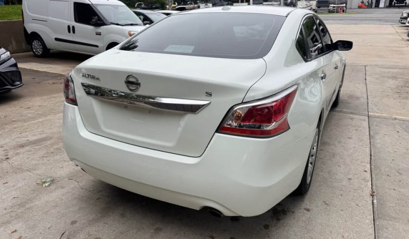 2015 Nissan altima 2.5 S Sedan 4D full