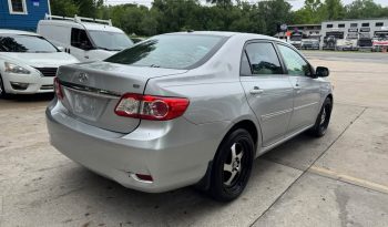 2011 Toyota corolla LE Sedan 4D full