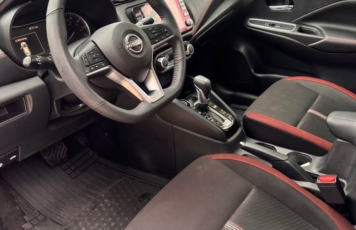 2024 Nissan versa SR Sedan 4D full