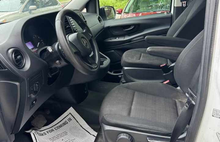 2018 Mercedes-Benz metris cargo Standard WB Van 3D full