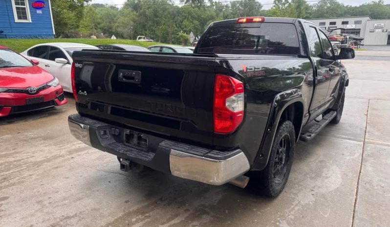 2015 Toyota tundra crewmax SR5 Pickup 4D 5 1/2 ft full