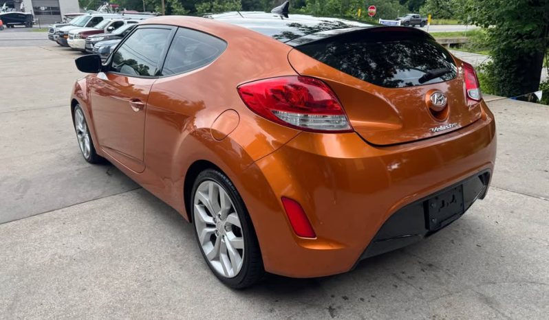 2013 Hyundai veloster Coupe 3D full