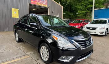 2015 Nissan versa SV Sedan 4D full