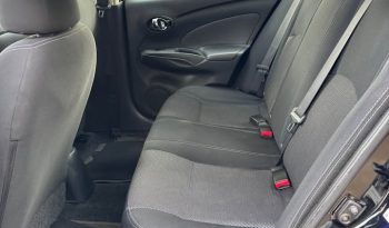 2015 Nissan versa SV Sedan 4D full