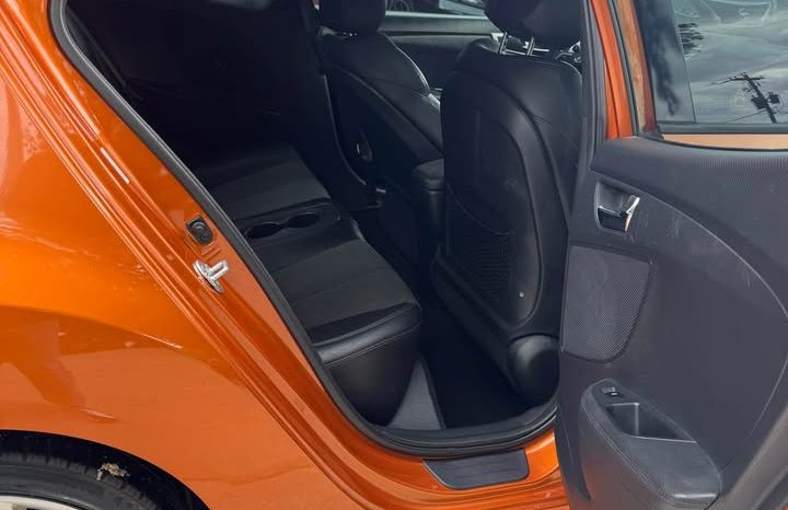 2013 Hyundai veloster Coupe 3D full